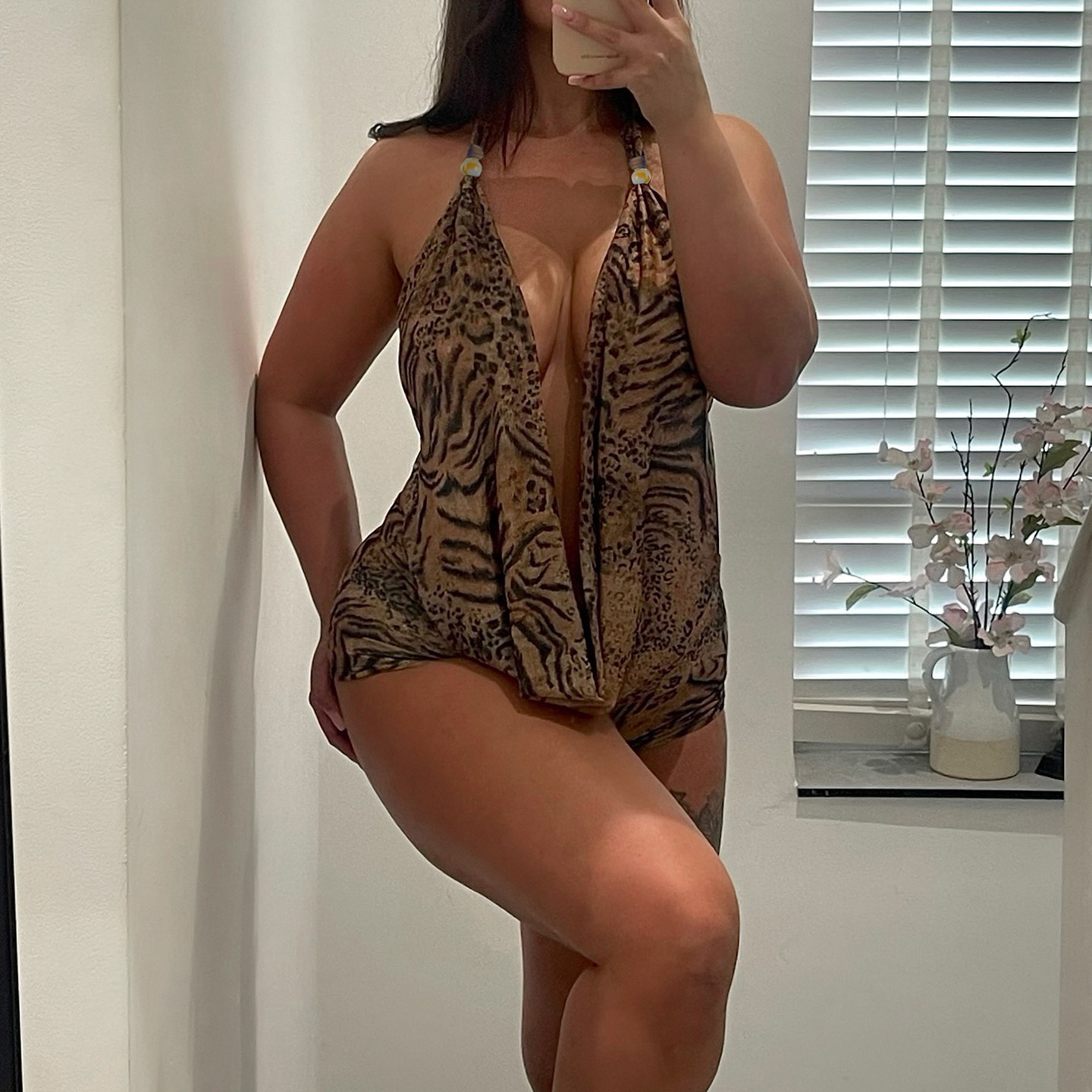 Woman's Leopard Print 2 Piece  - Summer Clothing Model のレビューと価格