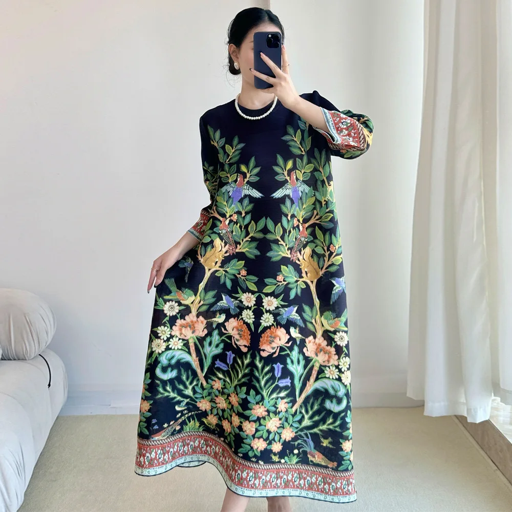 Miyake Vintage Print Dress Sev - Summer 2025 Clothing Essentials のレビューと価格