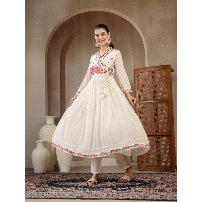 White Cotton Anarkali Kurti Se - Summer Clothing Pakistan のレビューと価格